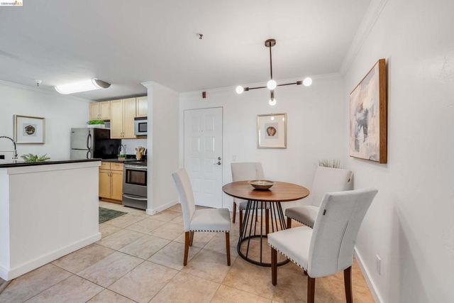 6400 Christie Ave 5319, Emeryville, CA 94608