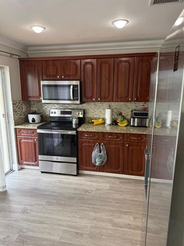 3400 Ivy Way, Miramar, FL 33025