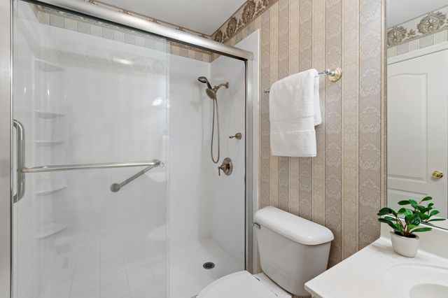 1121 Forest Plaza Circle, Hixson, TN 37343