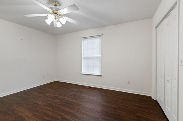 1121 Forest Plaza Circle, Hixson, TN 37343