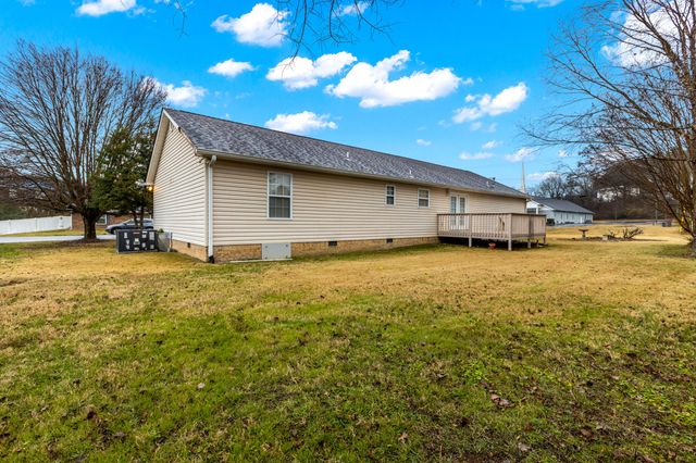1121 Forest Plaza Circle, Hixson, TN 37343