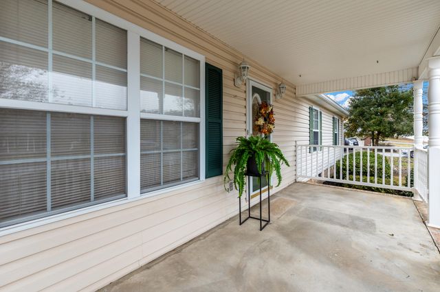 1121 Forest Plaza Circle, Hixson, TN 37343