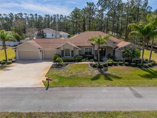 17 SEA GARDEN PATH, Palm Coast, FL 32164