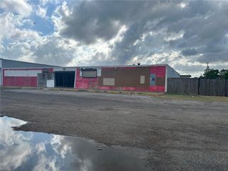 3417-3421 Ayers St, Corpus Christi, TX 78415