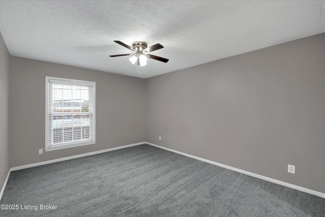 2 Dupont Way 7, Louisville, KY 40207