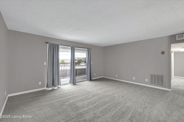 2 Dupont Way 7, Louisville, KY 40207