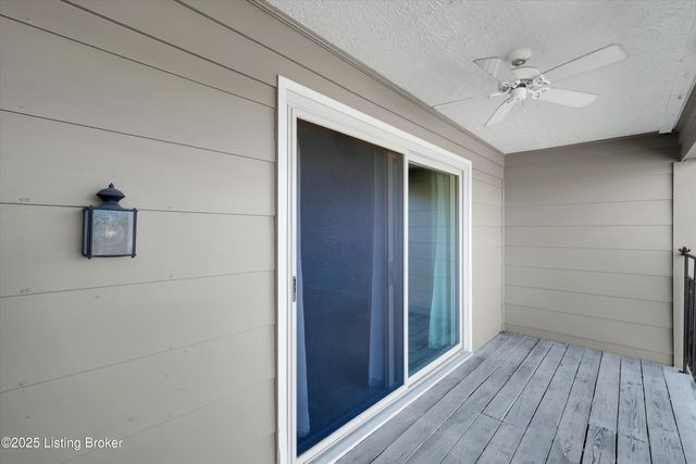 2 Dupont Way 7, Louisville, KY 40207