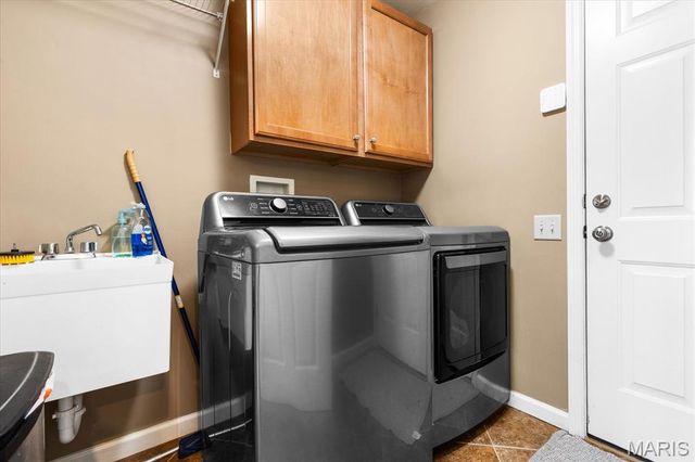 165 Carlton Point Drive, Wentzville, MO 63385
