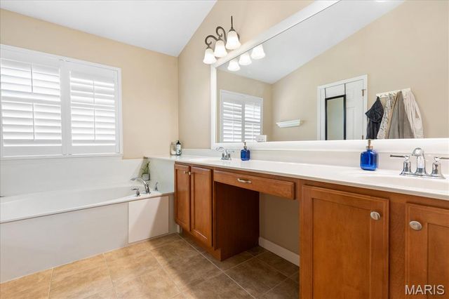 165 Carlton Point Drive, Wentzville, MO 63385