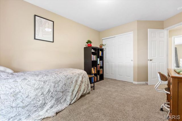 165 Carlton Point Drive, Wentzville, MO 63385