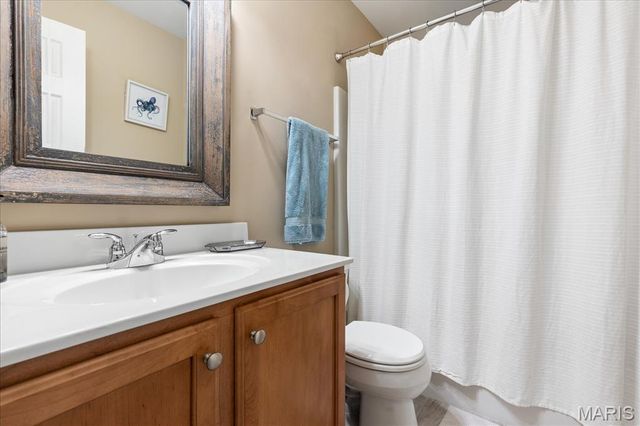 165 Carlton Point Drive, Wentzville, MO 63385
