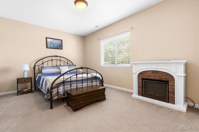 165 Carlton Point Drive, Wentzville, MO 63385
