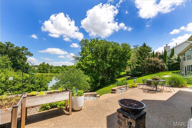 165 Carlton Point Drive, Wentzville, MO 63385