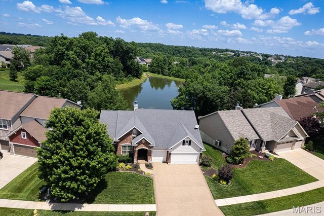 165 Carlton Point Drive, Wentzville, MO 63385