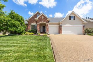 165 Carlton Point Drive, Wentzville, MO 63385