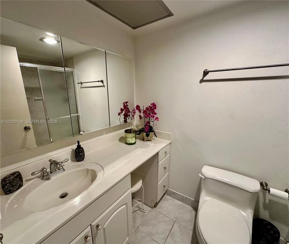 301 174th St 2020, Sunny Isles Beach, FL 33160