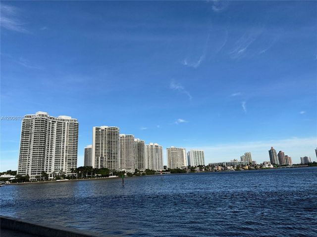 301 174th St 2020, Sunny Isles Beach, FL 33160