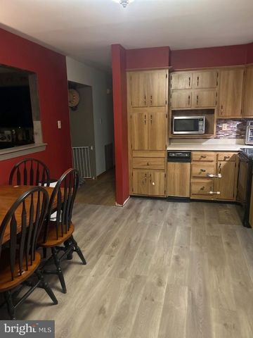 25 FAIRFIELD ST, Browns Mills, NJ 08015