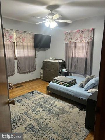 25 FAIRFIELD ST, Browns Mills, NJ 08015
