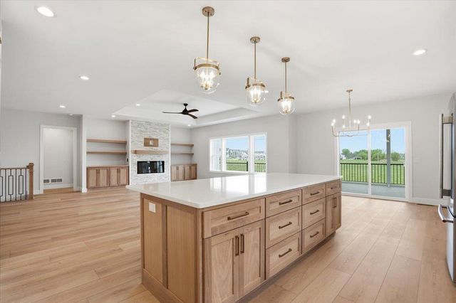567 Morning Cove Circle, Verona, WI 53593