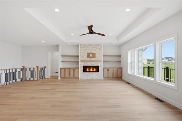 567 Morning Cove Circle, Verona, WI 53593