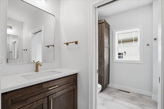 567 Morning Cove Circle, Verona, WI 53593