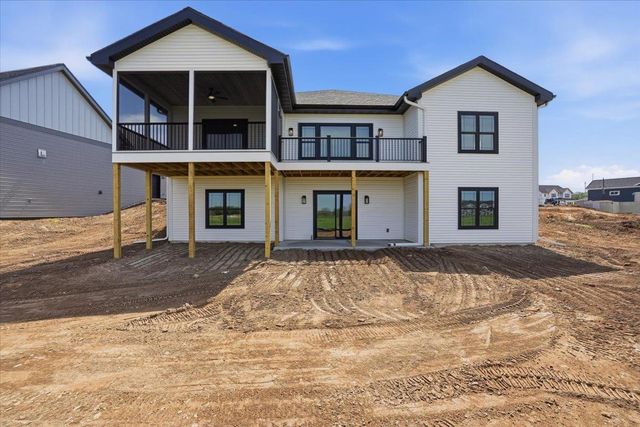 567 Morning Cove Circle, Verona, WI 53593