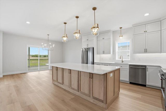 567 Morning Cove Circle, Verona, WI 53593