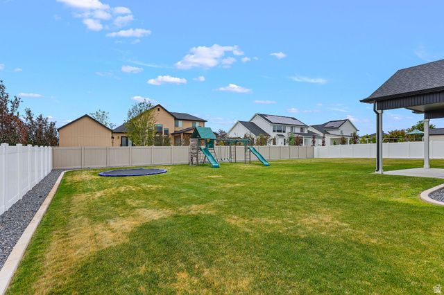 994 S 1950 W, Layton, UT 84041