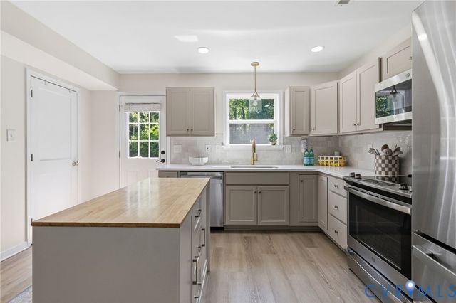 1207 Ashley St, Richmond, VA 23231