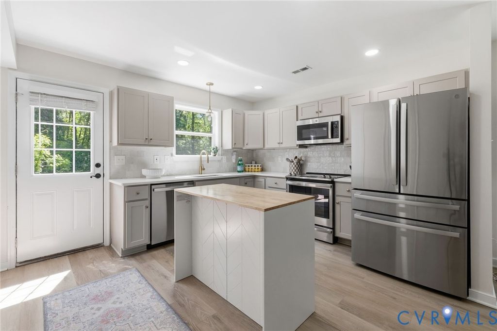 1207 Ashley St, Richmond, VA 23231