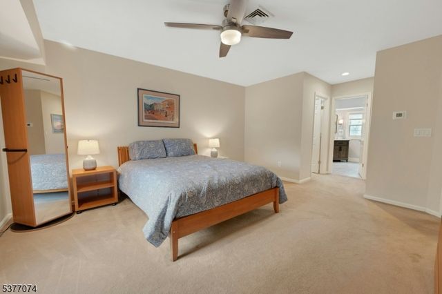 18 Cable Ct, Montville Twp., NJ 07045