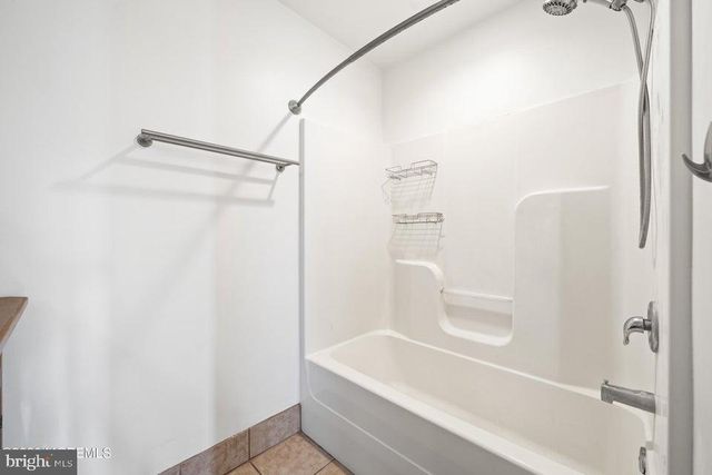 81 SHERIDAN ST, Waretown, NJ 08758