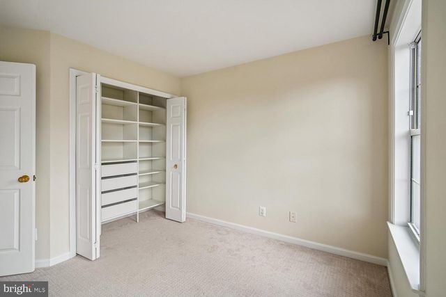 33 ARELL CT, Alexandria, VA 22304