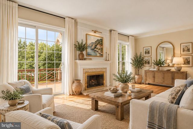 33 ARELL CT, Alexandria, VA 22304