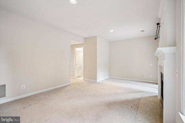 33 ARELL CT, Alexandria, VA 22304
