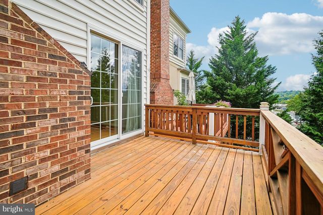 33 ARELL CT, Alexandria, VA 22304
