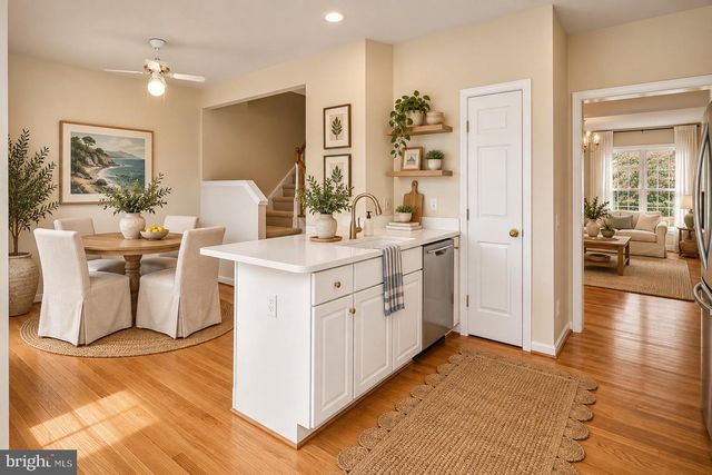 33 ARELL CT, Alexandria, VA 22304