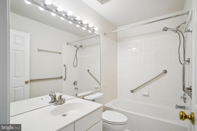 33 ARELL CT, Alexandria, VA 22304