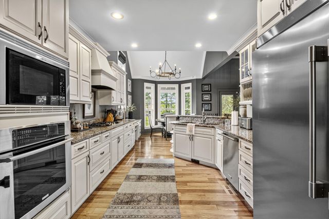 104 Deerfield Circle, Nicholasville, KY 40356