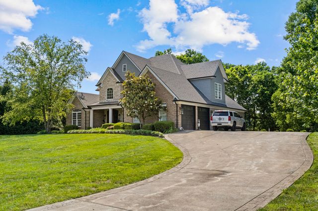 104 Deerfield Circle, Nicholasville, KY 40356