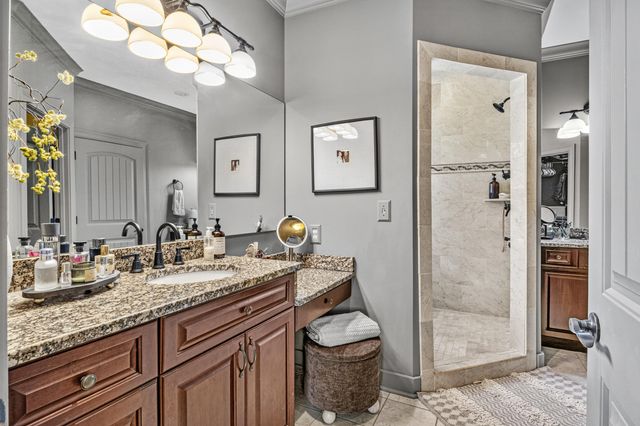 104 Deerfield Circle, Nicholasville, KY 40356