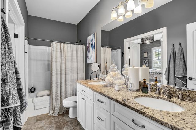 104 Deerfield Circle, Nicholasville, KY 40356