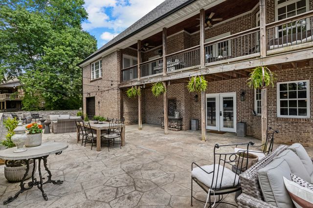 104 Deerfield Circle, Nicholasville, KY 40356