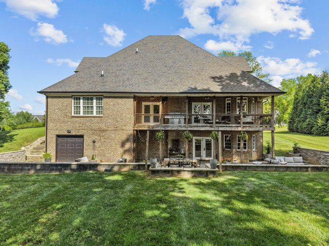 104 Deerfield Circle, Nicholasville, KY 40356