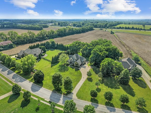 104 Deerfield Circle, Nicholasville, KY 40356