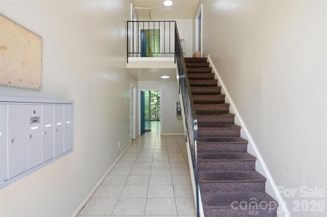 305 Orchard Trace Lane 5, Charlotte, NC 28213