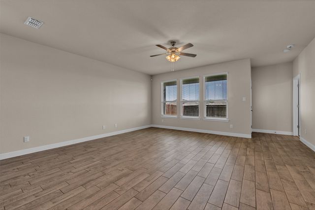 1016 Kirkham Way, Fort Worth, TX 76247