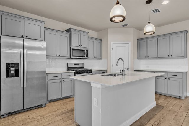 1016 Kirkham Way, Fort Worth, TX 76247