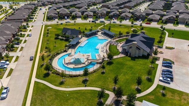 1016 Kirkham Way, Fort Worth, TX 76247